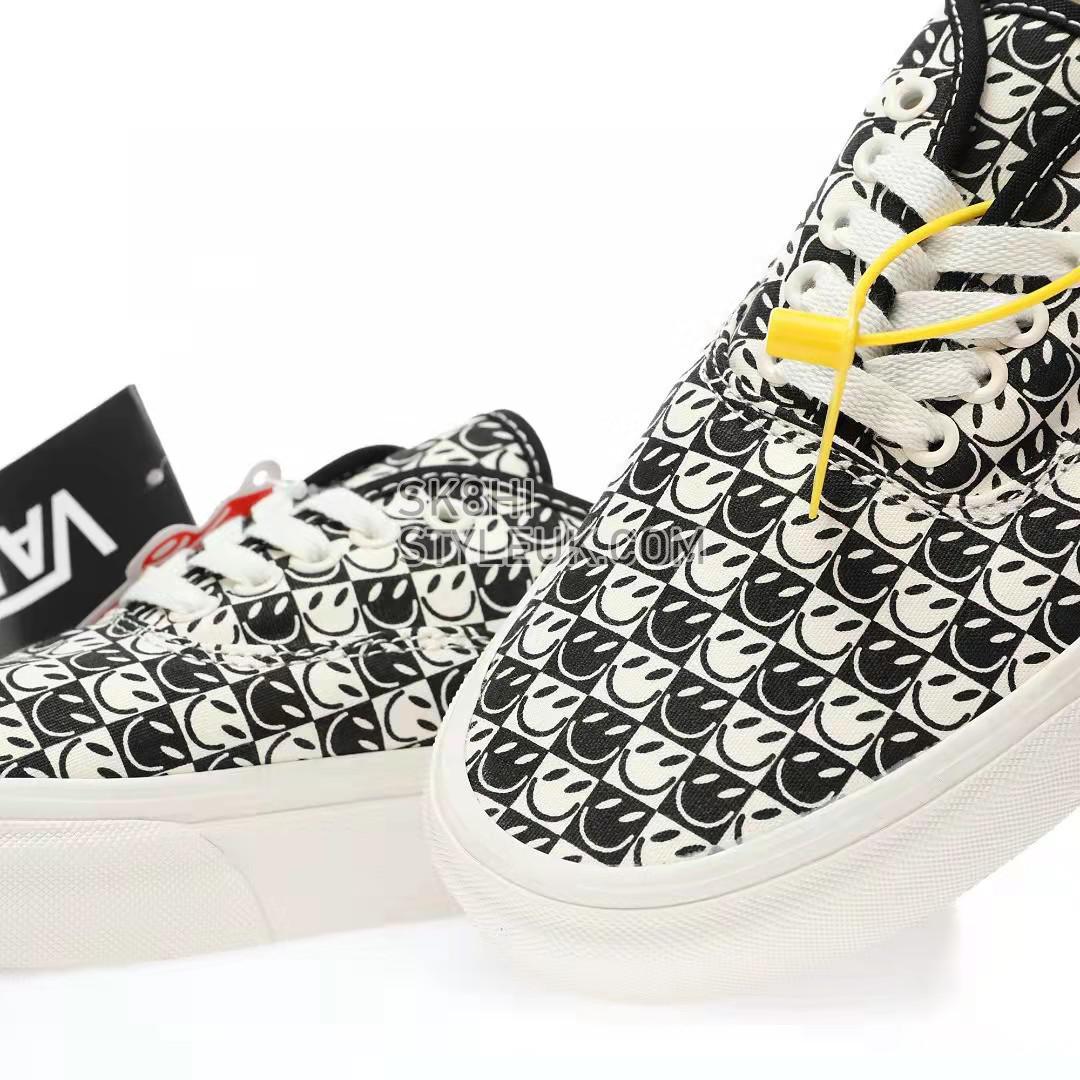 Vans Authentic VR3 Smiley Face Mens Womens - Black/White VN000BVWKIG Shoes